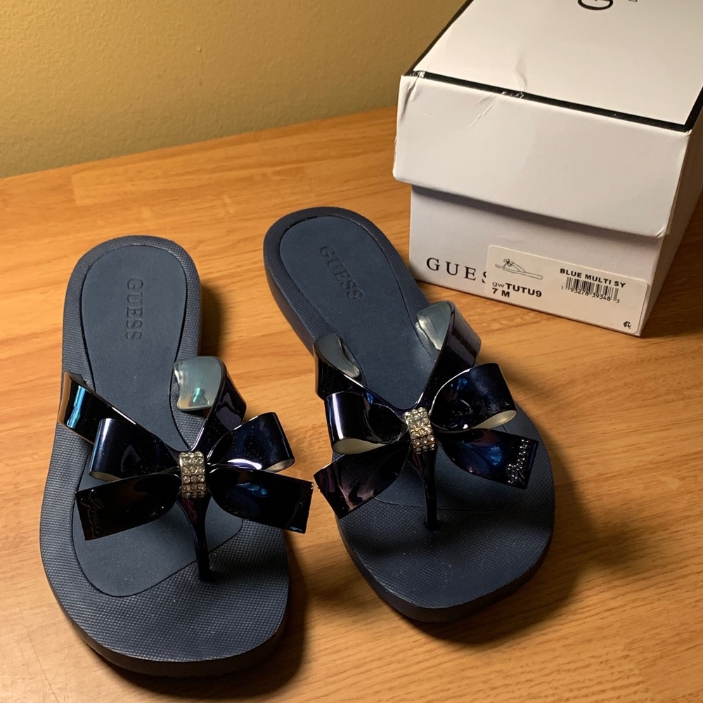 Guess Tutu Sandals Flip Flops Size 7M Blue